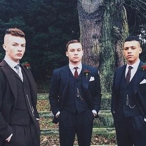 Meet your Posher, Eli